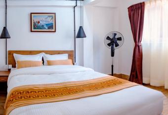 Nexus Inn- The Aparthotel allows 18 year olds to book a room