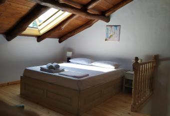 Skiathos island house! allows 18 year olds to book a room