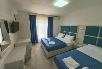 Sun Apartments has Balcony rooms