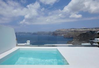 Santorini View allows 18 year olds to book a room