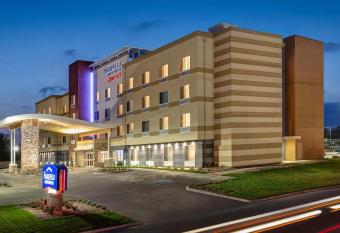 Fairfield Inn & Suites by Marriott Riverside Moreno Valley allows 18 year olds to book a room