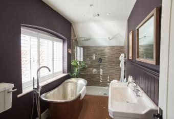 Boutique Bedrooms allows 18 year olds to book a room