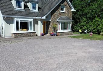 Mulberry Lodge allows 18 year olds to book a room