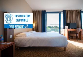 Brit Hotel Saint Malo     Le Transat has Balcony rooms