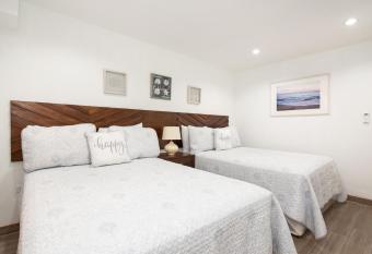 La Casa de Paz Hotel has Balcony rooms