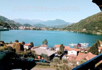 Villa Panoramica has Balcony rooms