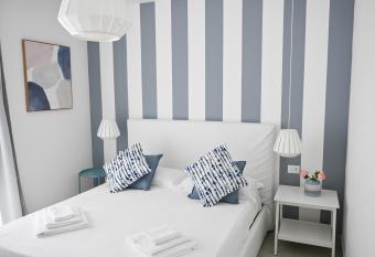 L Ancora B&B has Balcony rooms