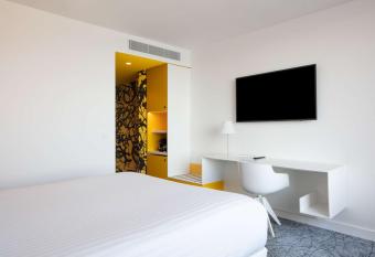 nhow Marseille allows 18 year olds to book a room