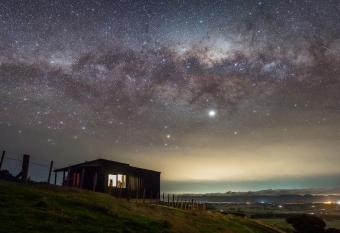 Whitimanuka Retreat has Balcony rooms