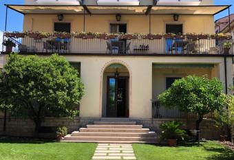 B&B Villa Dall Agnola has Balcony rooms