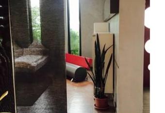 Wohnen mit Stil und Licht im G  stehaus ZWO has Balcony rooms