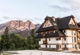 Royal Hill Residence has Balcony rooms