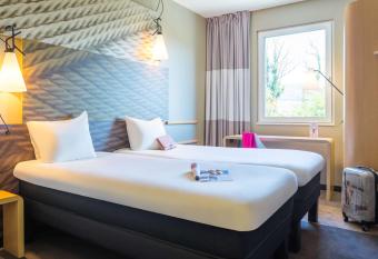 ibis Deauville Centre has Balcony rooms