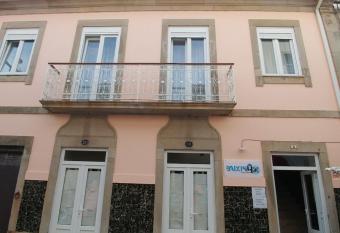 Baixinho Guest House allows 18 year olds to book a room