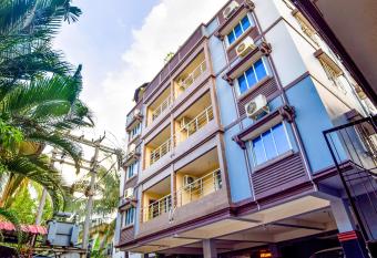 FabHotel IR Luxaria allows 18 year olds to book a room