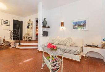 Sunny Beach Villa in Private Condo has rooms with a private hot tub