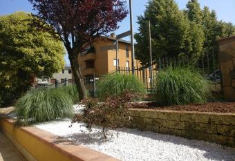 Foresteria Sirio has Balcony rooms