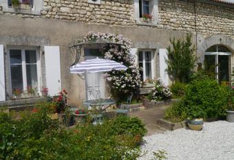 g  te du luquet has Balcony rooms