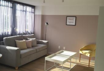 Providencia 848 WTC has Balcony rooms