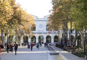 Odalys City N  mes Le Cheval Blanc allows 18 year olds to book a room