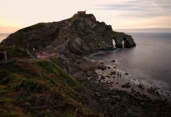 APARTAMENTOS URDAIBAI 4 has Balcony rooms