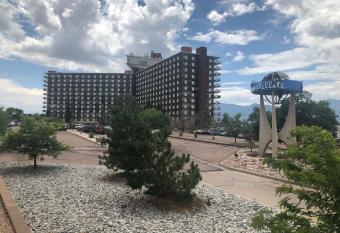 Satellite Hotel has Balcony rooms