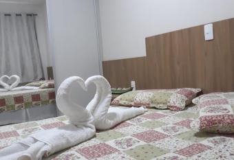 Apto em Bombinhas 400m do mar allows 18 year olds to book a room