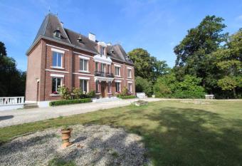 Bed & Breakfast au Ch  teau de Martinsart has Balcony rooms