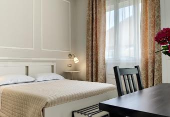 LA DAMA ROOM&BREAKFAST has Balcony rooms