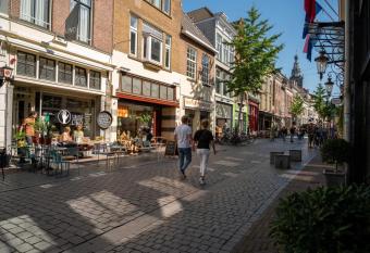 Lino City Hotel has Balcony rooms