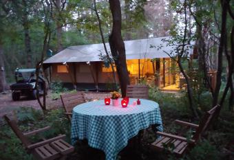 Le Refuge allows 18 year olds to book a room