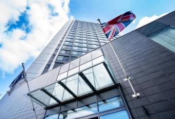 Holiday Inn Express Birmingham - Snow Hill, an IHG Hotel allows 18 year olds to book a room