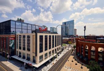 Live! by Loews - St. Louis has Balcony rooms