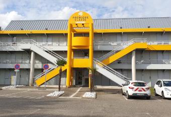 Premiere Classe Agen has Balcony rooms