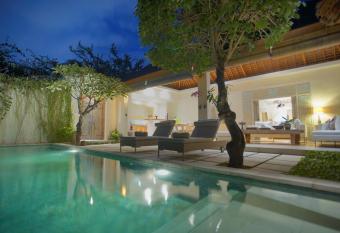 Villa Bali Asri Batubelig allows 18 year olds to book a room