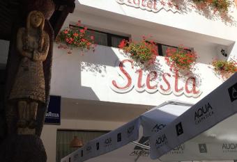 Hotel-Restaurant Siesta Balea allows 18 year olds to book a room