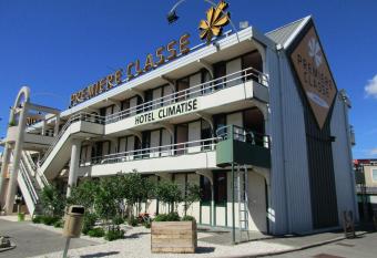 Premiere Classe Avignon Le Pontet allows 18 year olds to book a room