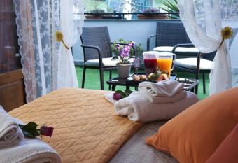 B&B Elena has Balcony rooms