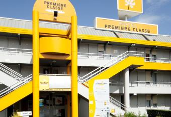 Premiere Classe Boissy St Leger allows 18 year olds to book a room