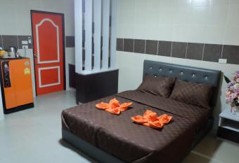 D5 Hotel                                    has Balcony rooms