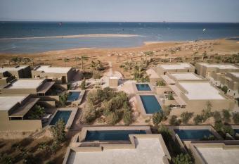 Casa Cook El Gouna - Adults Only allows 18 year olds to book a room