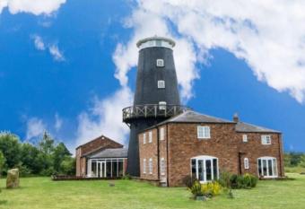 The South Wing allows 18 year olds to book a room