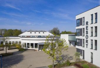 Riff Resort allows 18 year olds to book a room