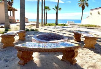 Casita Blanca by FMI Rentals has Balcony rooms