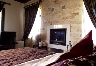 Panorama Prespes has Balcony rooms