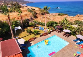 Kanalli Apartments has Balcony rooms