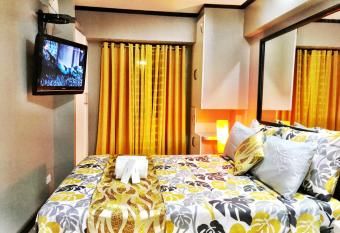 TLT Condotl-Near Airport at Kiener Hills Condominium has Balcony rooms