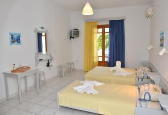 Theoni Studios has Balcony rooms