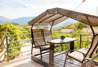 Apartments Stella has Balcony rooms