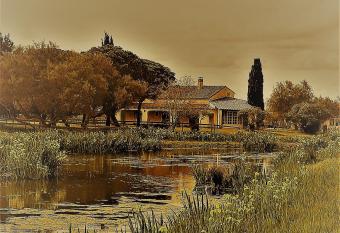 Mas Fandelou allows 18 year olds to book a room